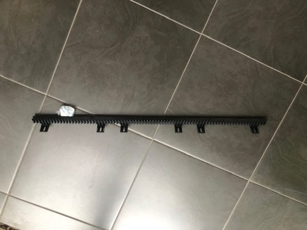 Gate Gear Racking- 6 Bracket 1 metre lengths